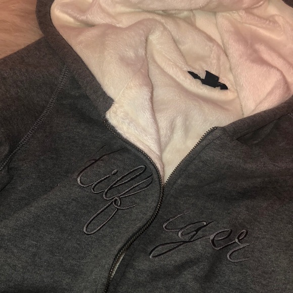 Tommy Hilfiger Zip Up sweater - Picture 2 of 2